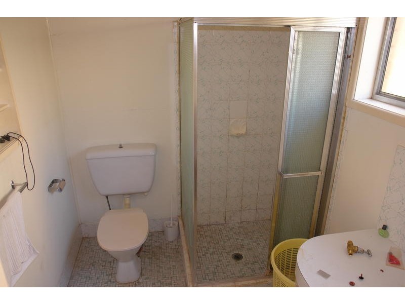 1 Karingal Street, Kenmore QLD 4069